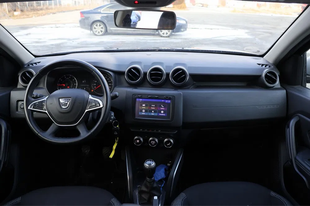 Dacia Duster Prestige - imagine 9