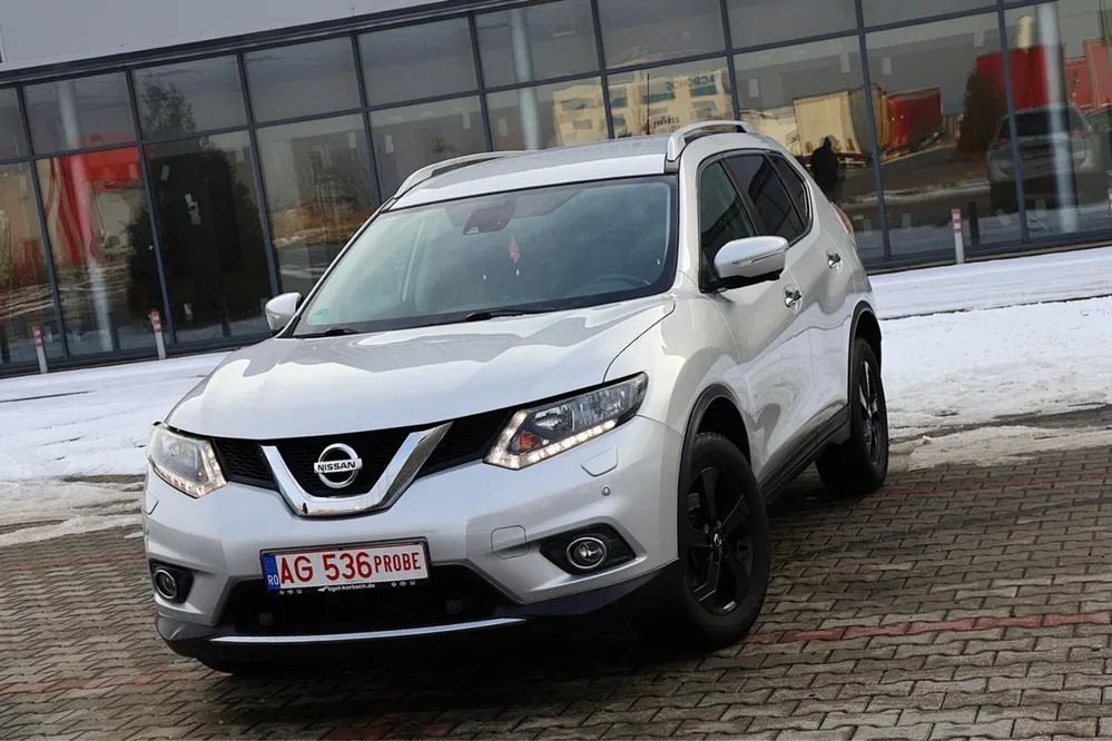 Nissan X-Trail Tekna 4x4 - imagine 7